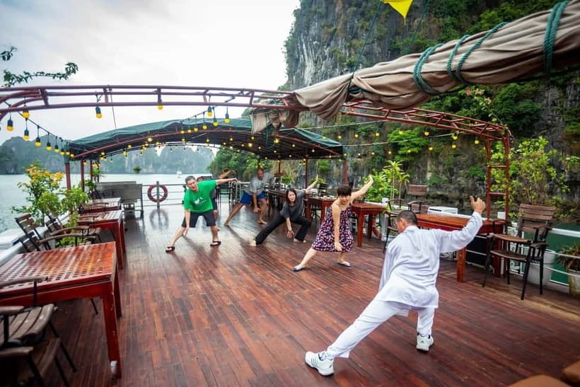 Bai Tu Long Bay 2 Days 1 Night With Renea Cruise - Key points to know before you book