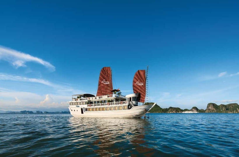 Bai Tu Long Bay 2 Days 1 Night With Renea Cruise - Why Bai Tu Long Bay makes a good two-day escape