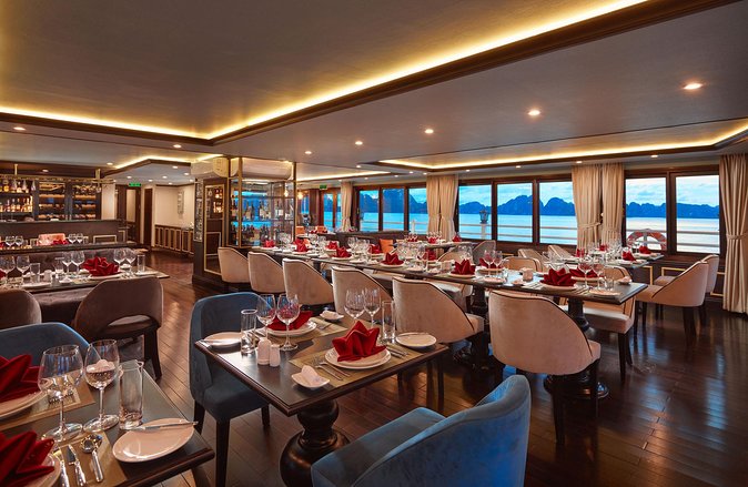 Bai Tu Long bay Luxury Cruise 2D/1N: Less touristy places, Kayaking, full meals - Sunset, dinner, and life onboard