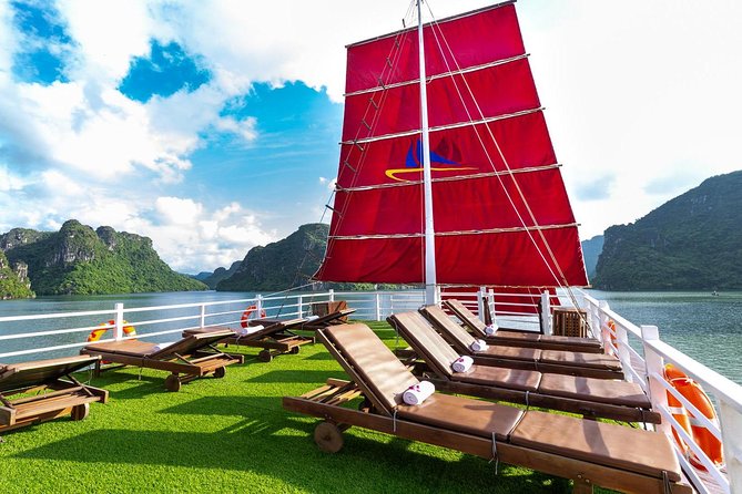 Bai Tu Long Luxury Day Cruise - Fishing Village, Kayak - Lunch and the first hours on the water