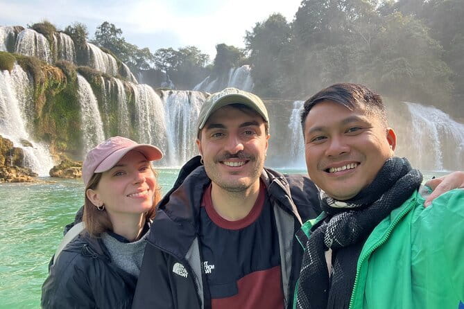 Ban Gioc Waterfall - Nguom Ngao Cave full day - BEST SELLING - Two hours inside Nguom Ngao Cave
