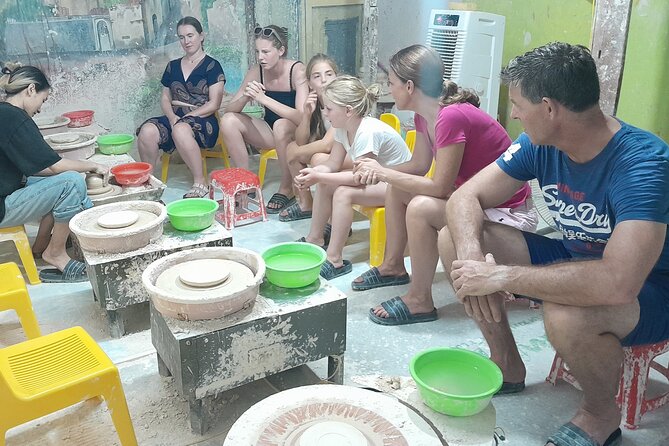 Bat trang Pottery Class in Hanoi Old Quarter/Handmade experience - Family appeal and age range