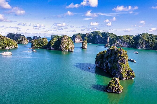 Best love - Full Day Boat Tour to Lan Ha Bay and Ha Long Bay - 8:00 am: Getting from Cat Ba to Beo Pier