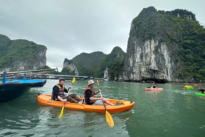 Best seller Halong bay 6 hours cruise - Titop Island and the climb to the top