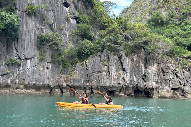Best seller Halong bay 6 hours cruise - The boat, group size, and pace