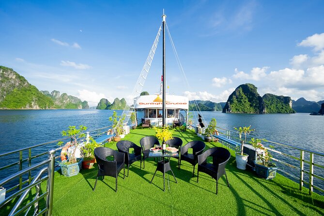 Best seller Halong Bay Day Cruise - Titop Island and the climb to the viewpoint