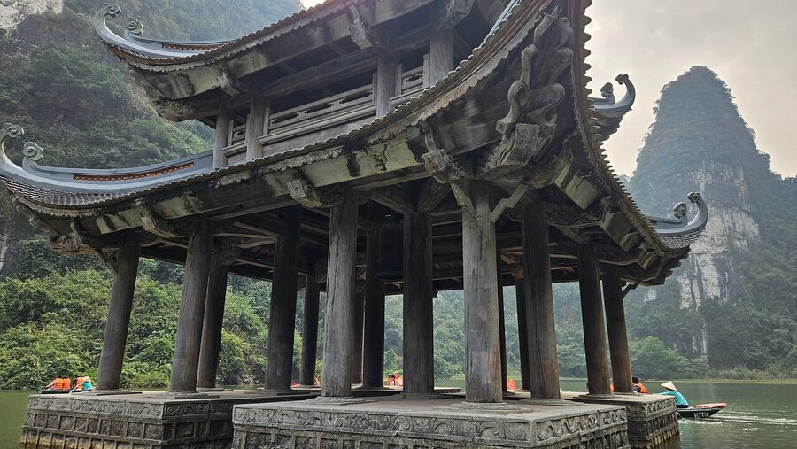 Best Seller- Private Ninh Binh Day Tour from Hanoi - Many Options - Mua Cave and the Nearly 500-Step Climb