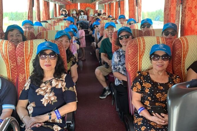 Bus Hanoi to Cat Ba Island with Cat Ba Express - Staff communication and the small details that help