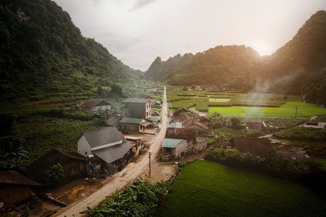 Cao Bang Loop 3 Days Easy Rider with The Loop Tours - Day two: Khau Coc Cha Pass and God’s Eye Mountain