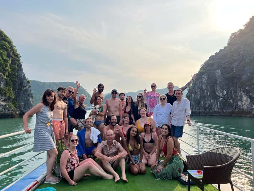 Cat Ba/Ha Noi: Lan Ha and Monkey Island Full Day Boat Trip - Cai Beo Floating Village and the first cruise
