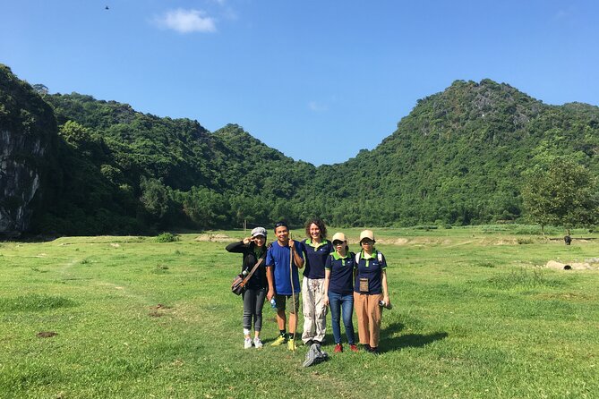 Cat Ba Island Getaway - The 7:00 AM road journey from Hanoi