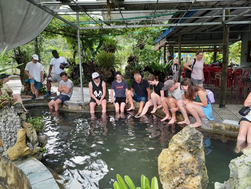 Cat Ba: Lan Ha, HaLong bay full day- biking, kayaking, lunch - A shared Vietnamese lunch on the boat