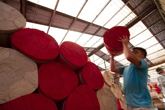 Colors of Incense village Quang Phu Cau - How the photography guidance helps
