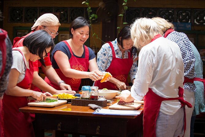 Cooking class with market visit - Pickup, meeting point, and the four-hour schedule