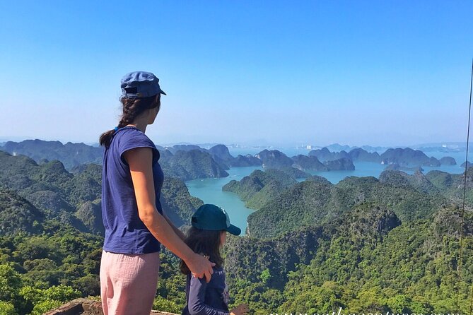 Cruising- Kayaking- Cycling- Trekking 3D/2N from Cat Ba in less tourist areas. - Day one: floating villages, beaches, and the first quiet anchorage