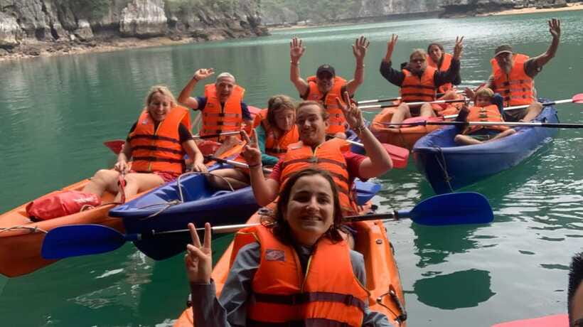 Đảo Cát Bà : 1Day Kayaking,Swimming,Cycling,Snorkeling,Lunch - Who should book this Cat Ba day trip?