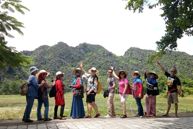 Day tours from Hanoi city (PRIVATE TOUR) - Mua Cave and the climb to the Lying Dragon