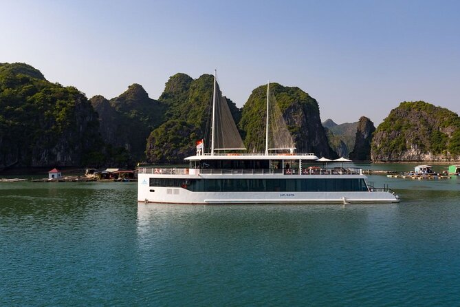 DELUXE Halong Cruise 1 Day Tour From Hanoi - Daily Operated - Boarding at Tuan Chau and settling into the boat