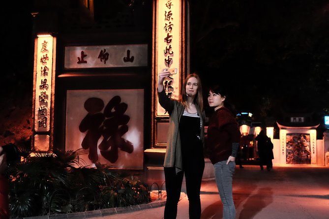 Drinks & Bites in Hanoi Private Tour - Tien Ha Temple and a quieter side of the route