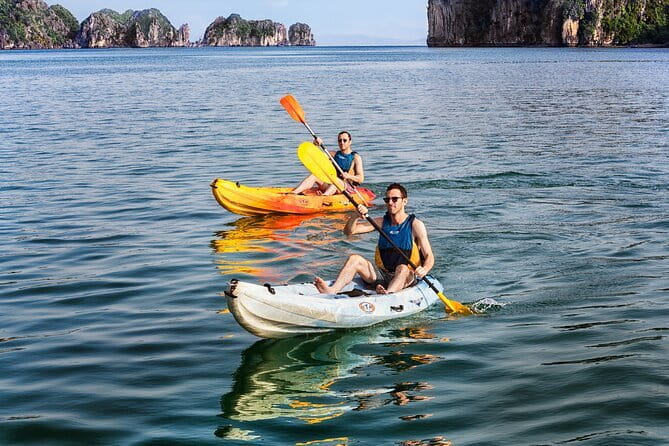 Emeraude Cruise 2 days 1 night Ha Long Bay Tour - Ti Top Island from 14:00 to 16:00