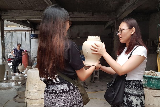 Enjoy making pottery in Amazing Ancient Village! - Making and painting your own ceramic piece