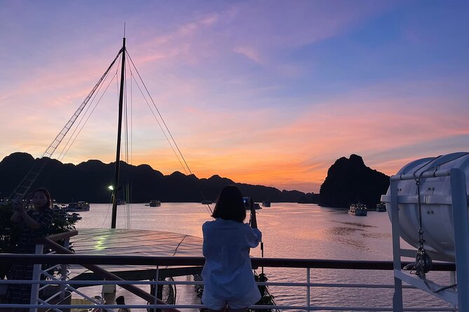 Erina Cruise Lan Ha Bay Halong Bay 3 days 2 nights depart from Hanoi Old Quarter - Viet Hai Village and the best day of the cruise
