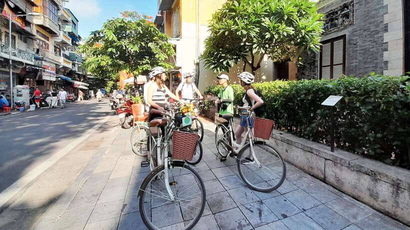 Explore Hanoi Old City By Cycling Tour With Small Groups - Finishing with egg coffee and Hanoi flavors