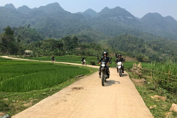 Explore Rice Terrace Pu Luong Ninh Binh Ha Long 4 Days 3 Night - What the $490 price really covers