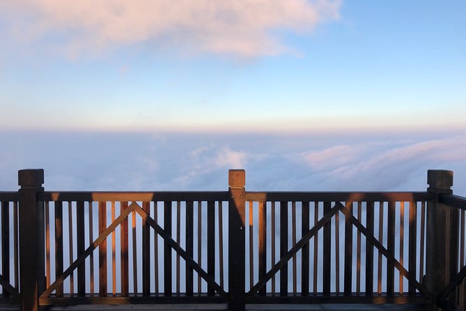 Exploring Fansipan: A 2-Day, 1-Night Trekking Adventure - Dinner and the Mountain Base Camp