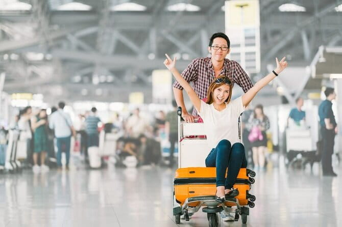 Fast Track Airport Service in Vietnam: Bypass the Lines with Ease - Customs, luggage, and the airport exit