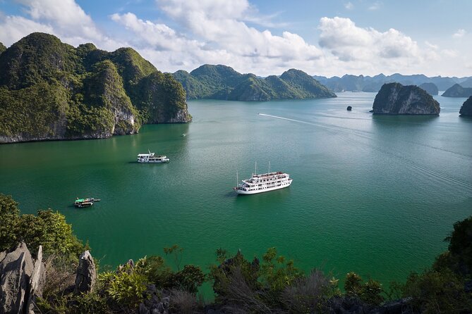 Featured: All-Inclusive OVERNIGHT Halong Cruises - many options - Who Will Like This Overnight Cruise