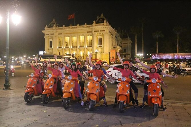 Female Riders Vespa Night Street Food + Train Street food 4 Hours - Hồ Trúc Bạch and Hanoi’s noodle specialties