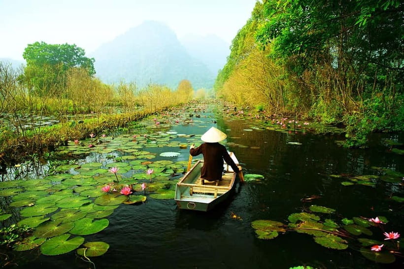 From Ha Noi: Perfume Pagoda & Quang Phu Cau Incense Village - Lunch and the move to Quang Phu Cau