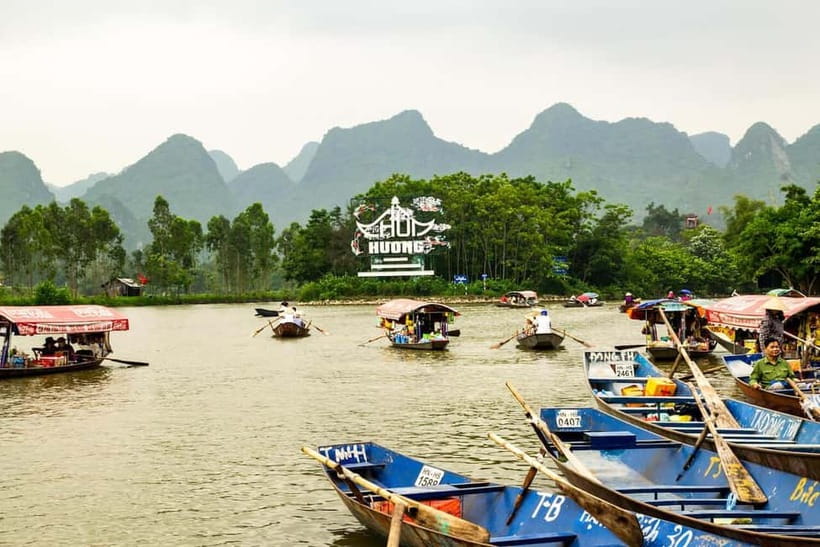 From Ha Noi: Perfume Pagoda & Quang Phu Cau Incense Village - The guide can shape the whole day