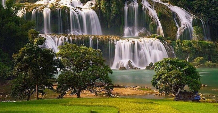 From Hanoi: 2-Day Ban Gioc Waterfall Tour - Nguom Ngao Cave shows the stone beneath the mountains