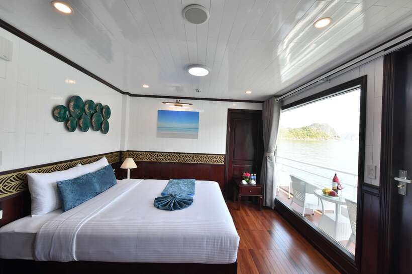 From Hanoi: 2-Day Halong Sapphire Cruise with Balcony Cabin - Hanoi to Tuan Chau: the first practical details
