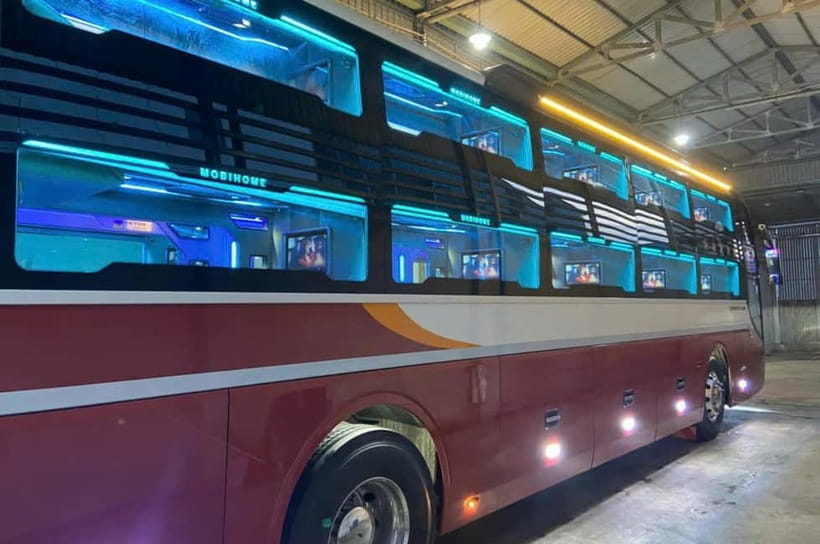 From Hanoi: 2-Day Sapa Limo Bus Tour & Fansipan Peak Visit - What the package includes, and what it does not