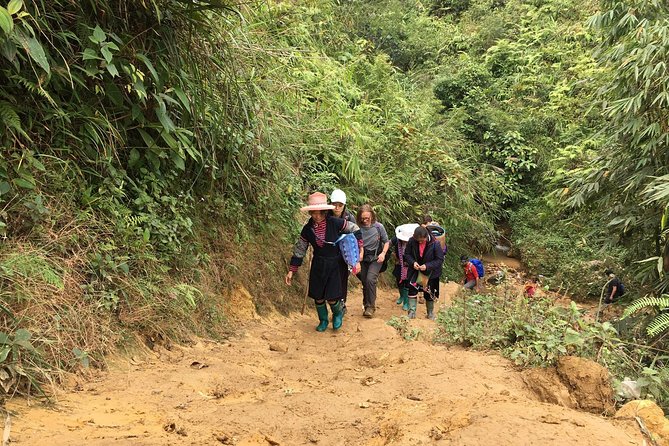 From Hanoi: 2 Days Luxury Sapa Trek & Fansipan Peak with Dcar - Cat Cat Village and the walk to its waterfall