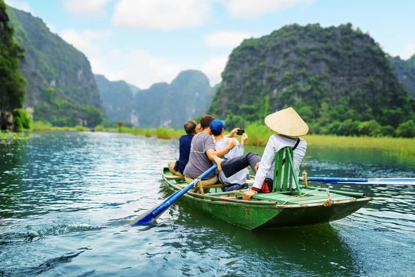 From Hanoi: 3-Day Luxury Tour Ninh Binh & Ha Long Bay Cruise - Why this route works in only three days