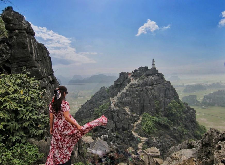 From Hanoi: 3-Day Luxury Tour Ninh Binh & Ha Long Bay Cruise - Guide quality and communication