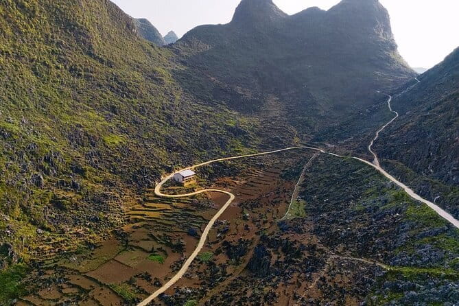 From Hanoi: 3-Day Motorbike Ha Giang Loop with Easy Rider - Day 1: Bac Sum Pass, Heaven Gate, and Dong Van
