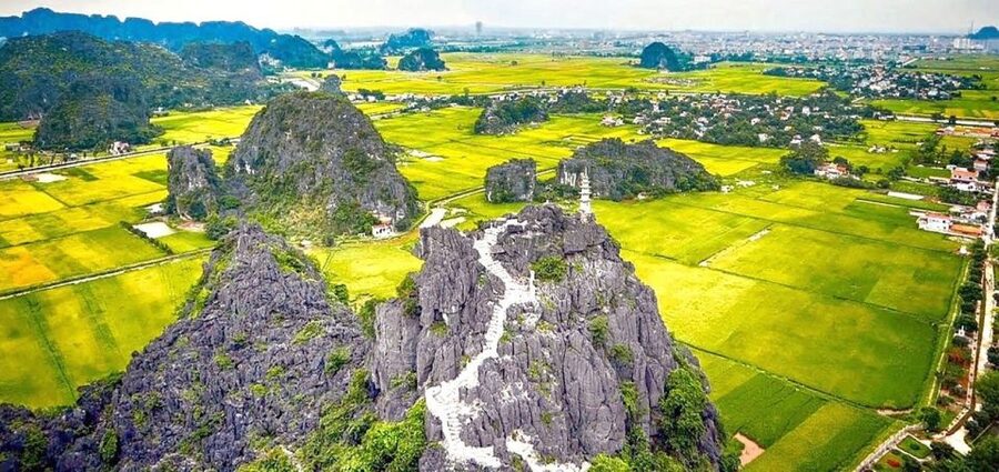 From Hanoi: 3-Day Trip to Ninh Binh with Ha Long Bay Cruise - Day 2: From Ninh Binh to a Ha Long Bay cruise
