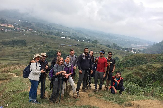 From Hanoi: 3 Days Luxury Sapa Trek & Fansipan Peak with Dcar - Day two: Cat Cat Village, lunch, and the Fansipan choice