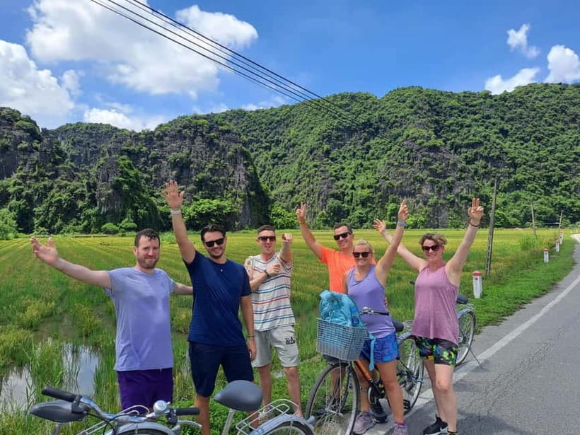 From Hanoi: Bai Dinh,Trang An and Mua Cave Trip - Buffet lunch in Ninh Binh