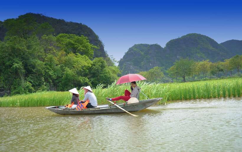 From Hanoi: Full-Day Ninh Binh Highlights Small Group Tour - Why this Ninh Binh day trip works so well