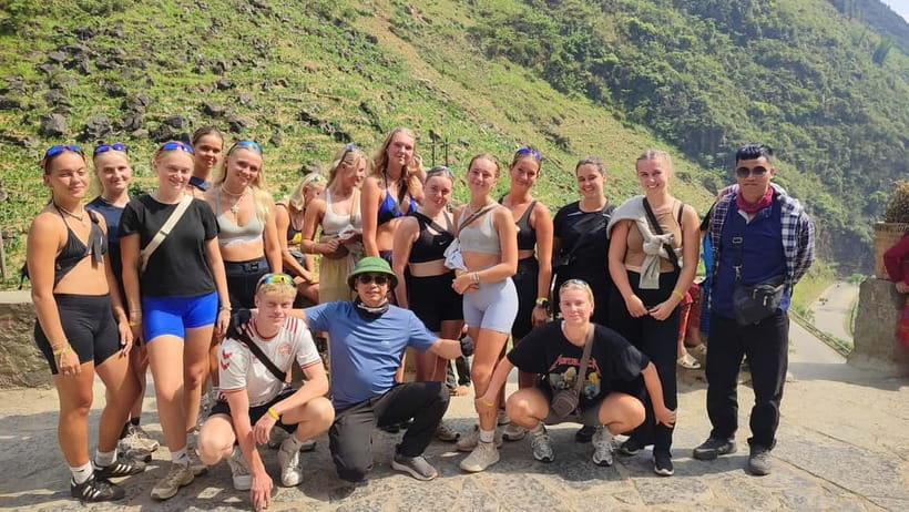 From Hanoi: Ha Giang Loop Motorbike Tours 3-Days 2-Nights - Food, rooms, and the social side