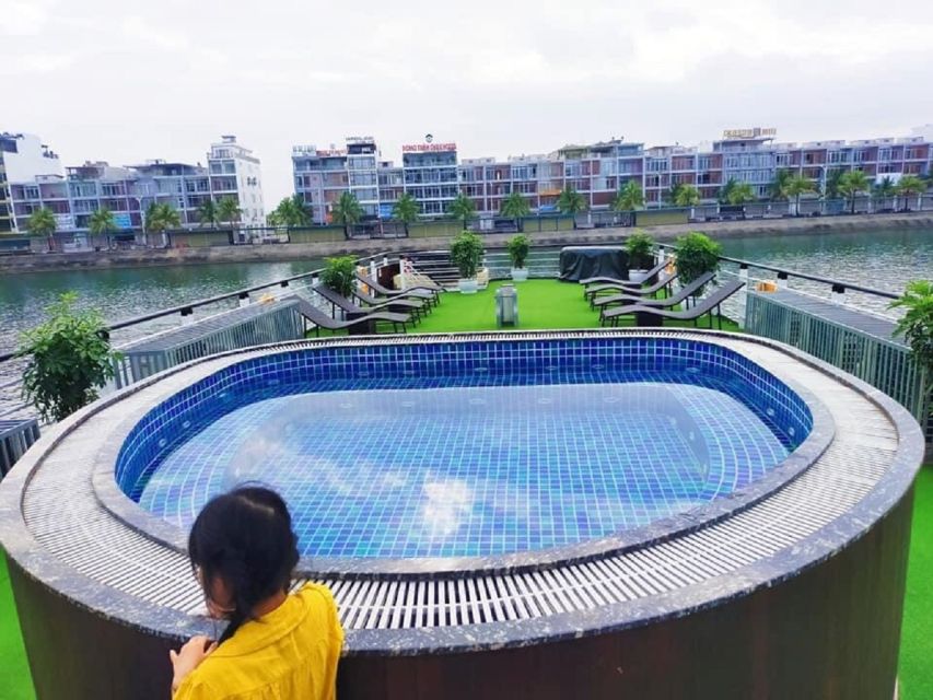 From Hanoi: Ha Long Bay Luxury Cruise Day Tour with Jacuzzi - Who will enjoy this Ha Long Bay day trip?