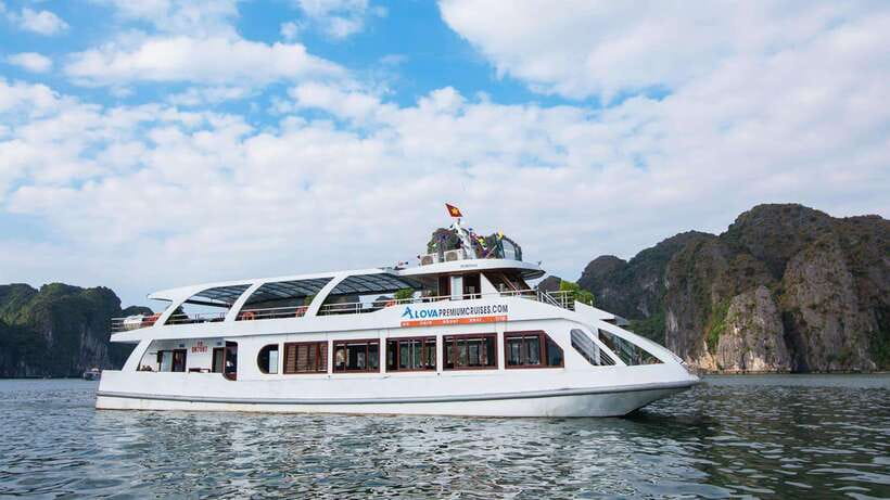 From Hanoi: Ha Long Bay Luxury Cruise with Big & Small Group - Big Group or Small Group?