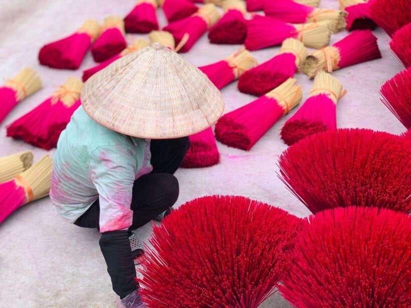 From Hanoi: Half-Day Tour to Incense & Hat Villages - Comfort, weather, and practical limits
