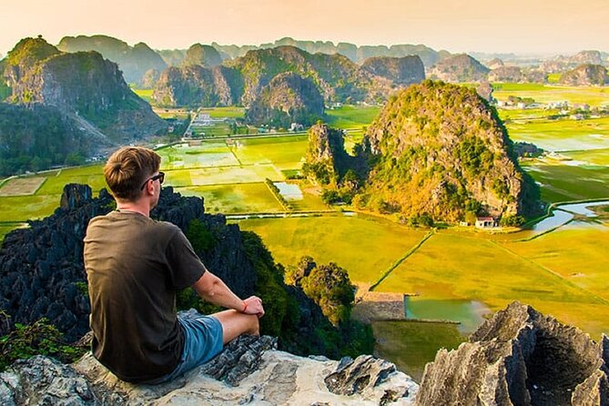 From Hanoi: Hoa Lu, Tam Coc, and Mua Cave Scenic Day Trip - Lunch before the afternoon activities